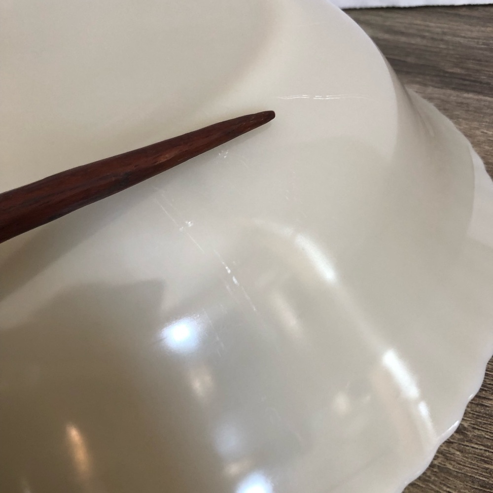 Vtg Colorex Cream Glass Serving Bowl - Picture 9 of 10